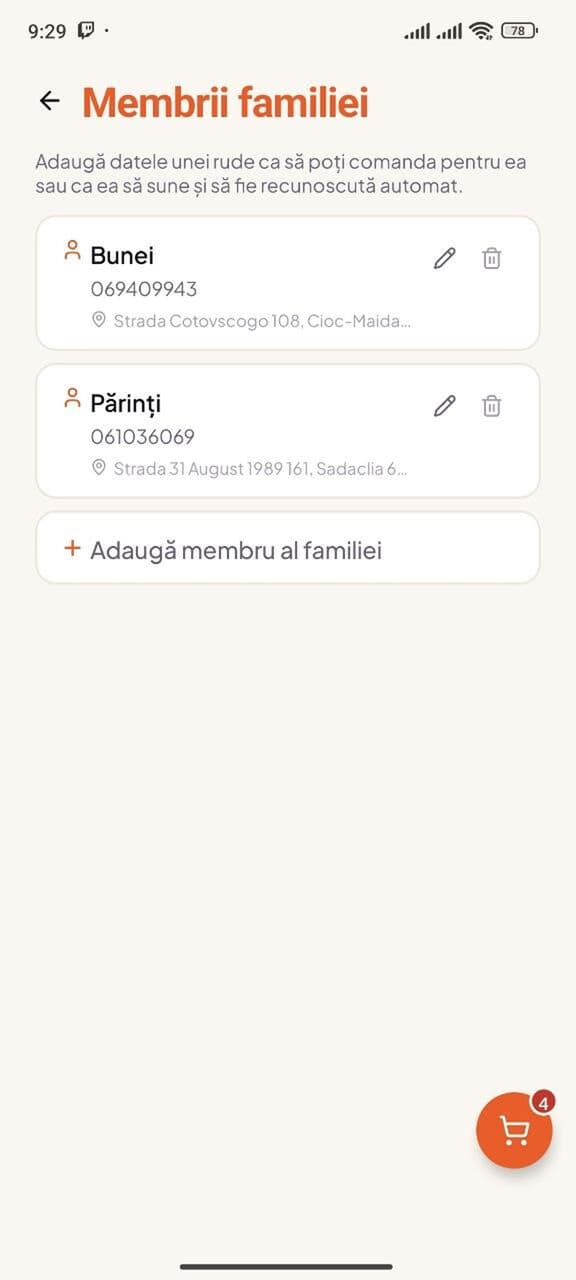 Ecranul membrilor de familie Koshu — rude salvate cu numerele și adresele lor, și un buton de adăugare